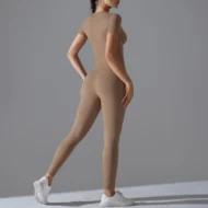 Nylon Half Sleeves Seamless Set - Image 3