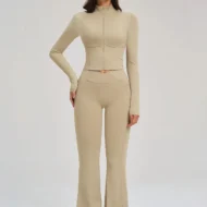 Zip-Front Long Sleeve Top and Leggings Set in Stretch Nylon - Image 4