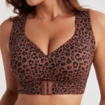 Women’s Wireless Posture Bra with Front Closure and Wide Straps