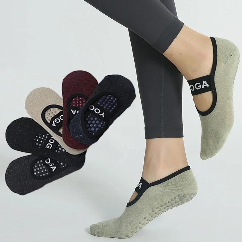 kf-Seee696e58b494c159dab84584d782920J Low-Cut Pilates Socks with a Silicone Dot Grip Sole - Image 1