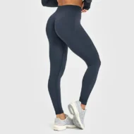 Ankle Length Nylon Leggings Made Without Seams for Yoga